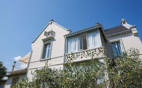 Villa Rachel