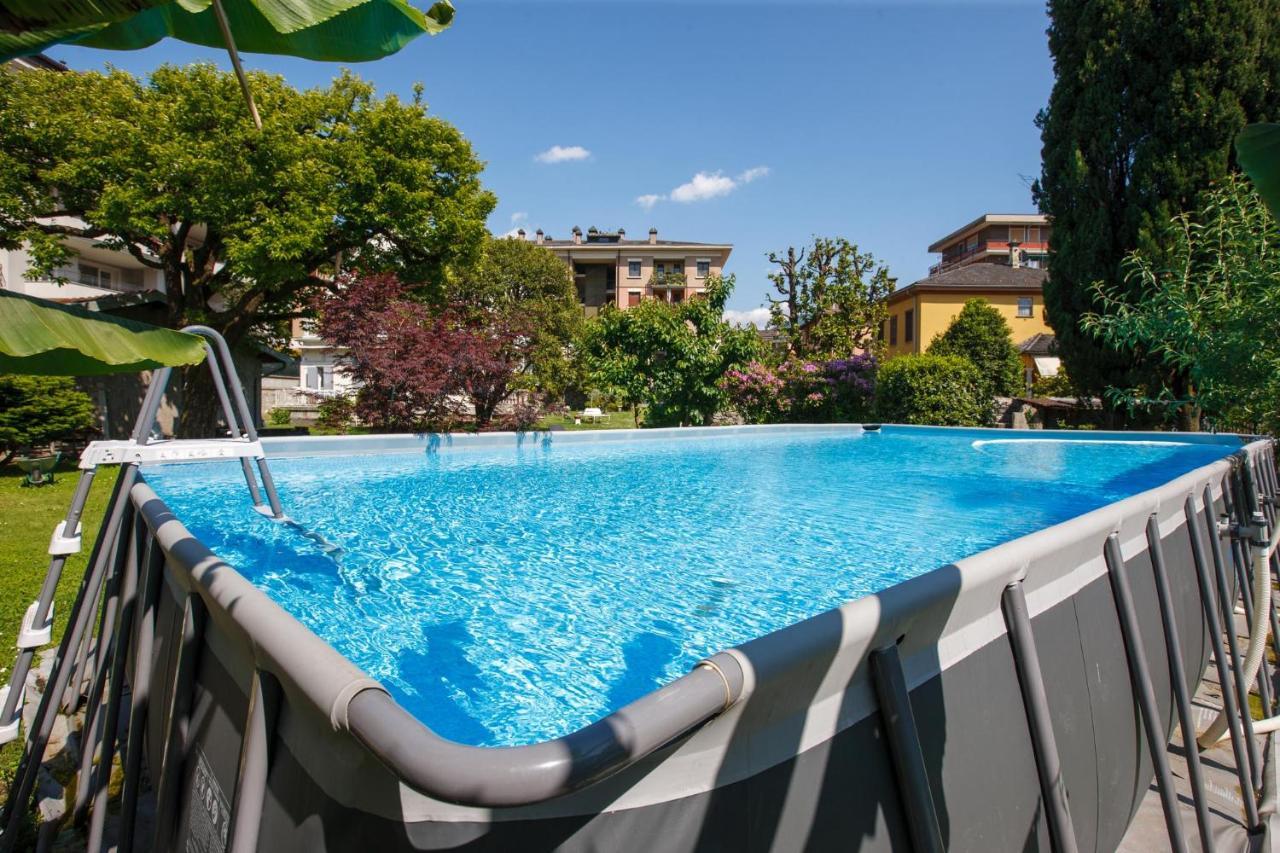 Villa Rachel Intra Esterno foto