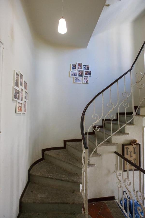 Villa Rachel Intra Esterno foto