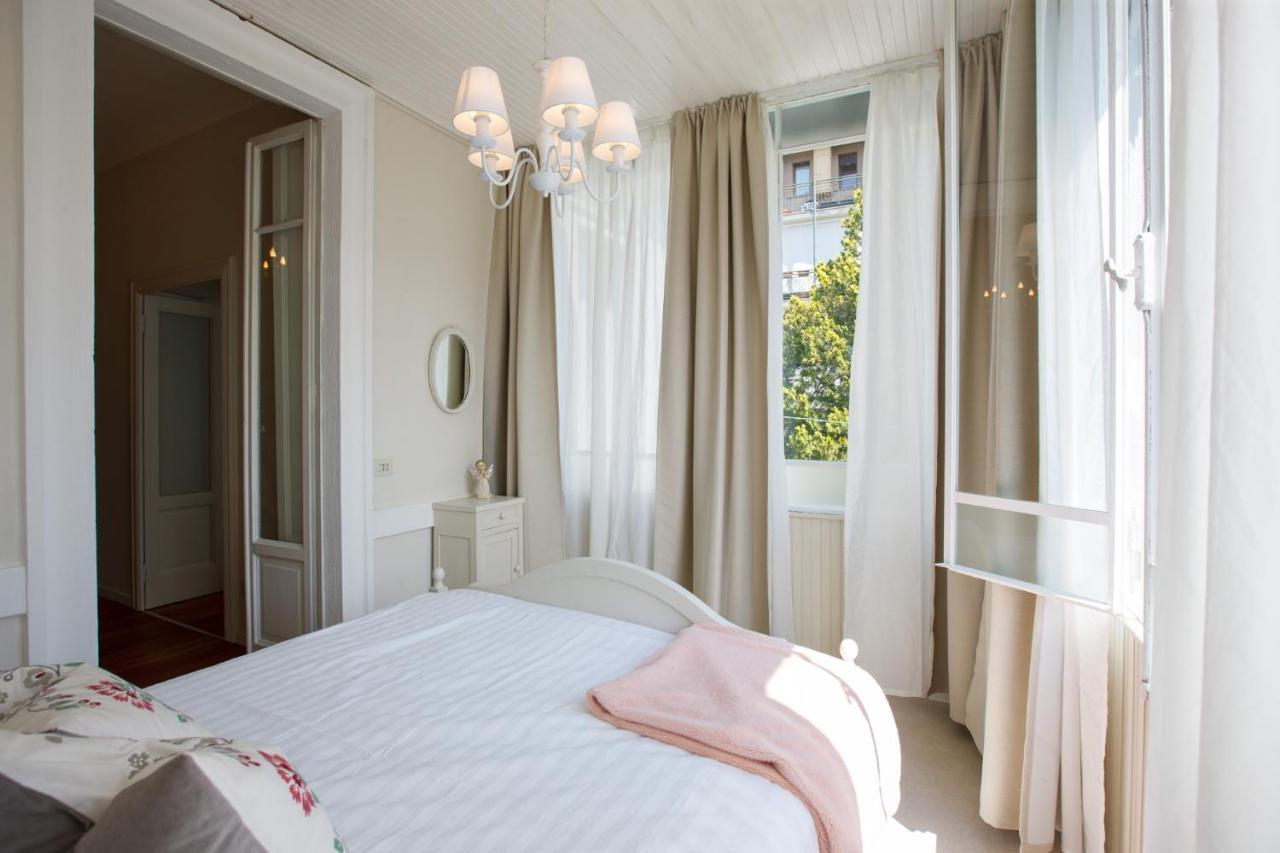 Villa Rachel Intra Esterno foto